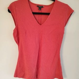 RW&CO Textured Vneck